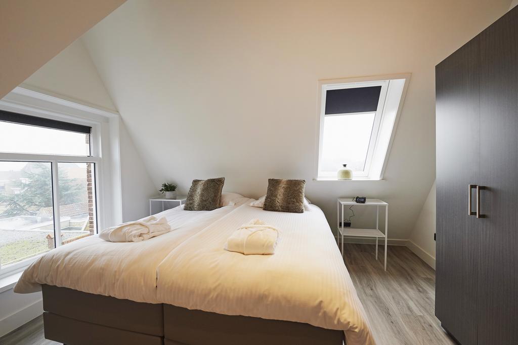 "De Bank" - Hotel Apartments Harlingen Esterno foto