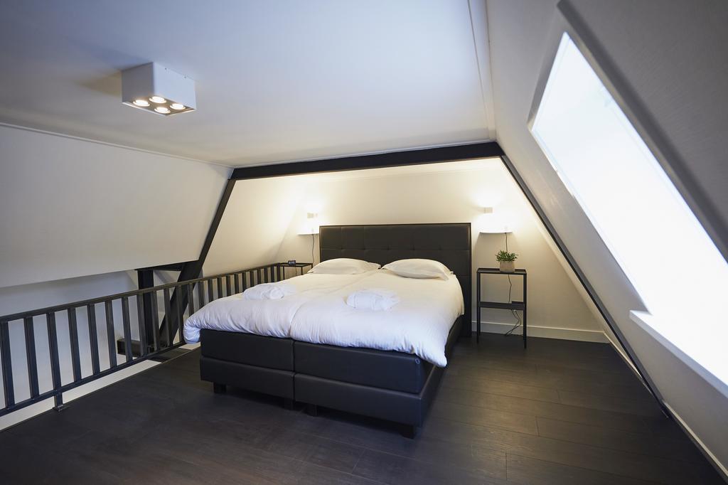 "De Bank" - Hotel Apartments Harlingen Esterno foto